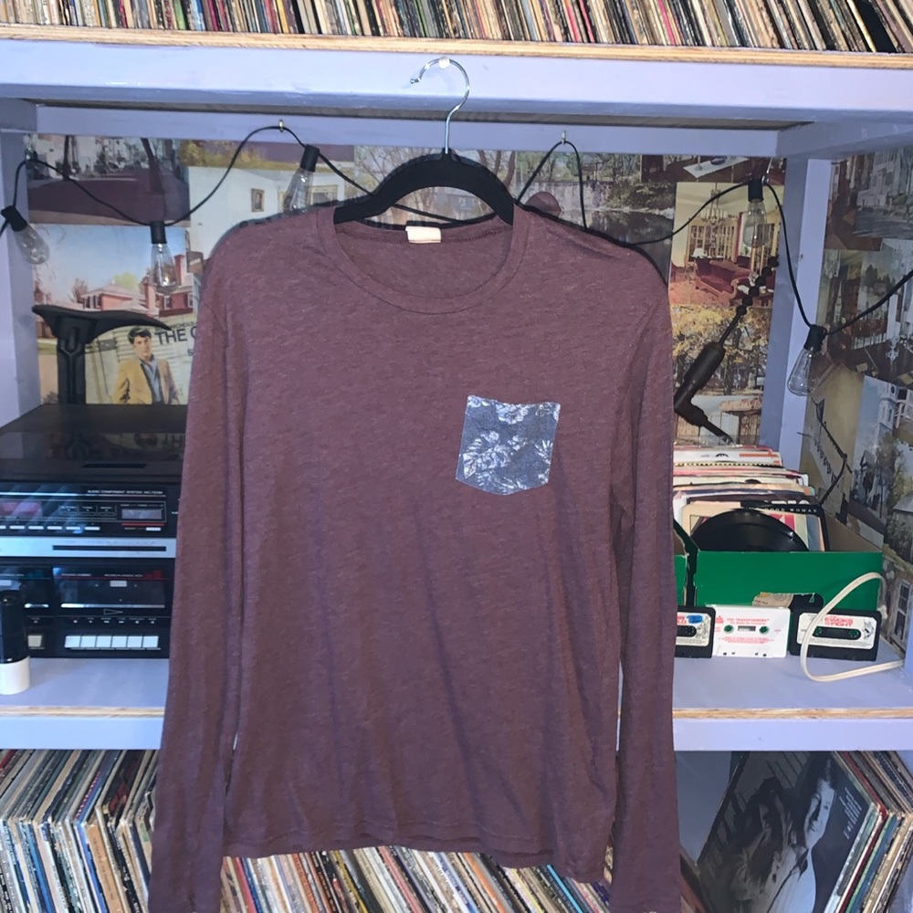 Hollister long-sleeve with floral pocket